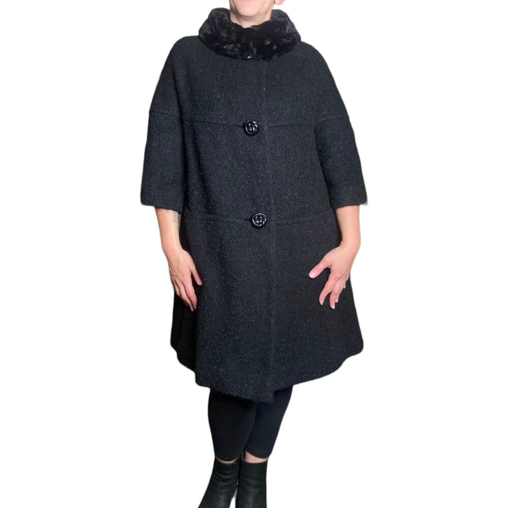 50's Vintage Black Boucle Wool Coat with Fur Collar size Large